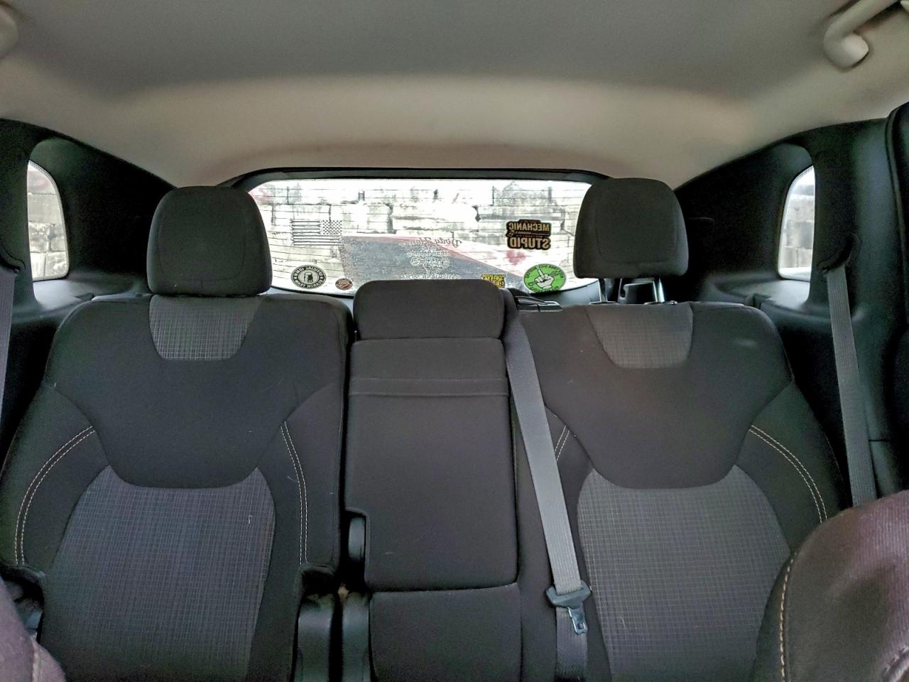2015 JEEP CHEROKEE LATITUDE photo 10