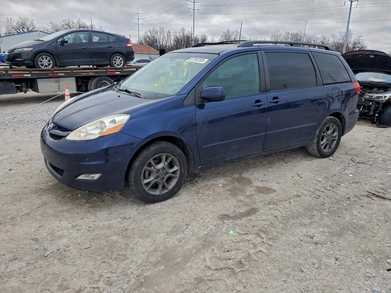 2006 TOYOTA SIENNA