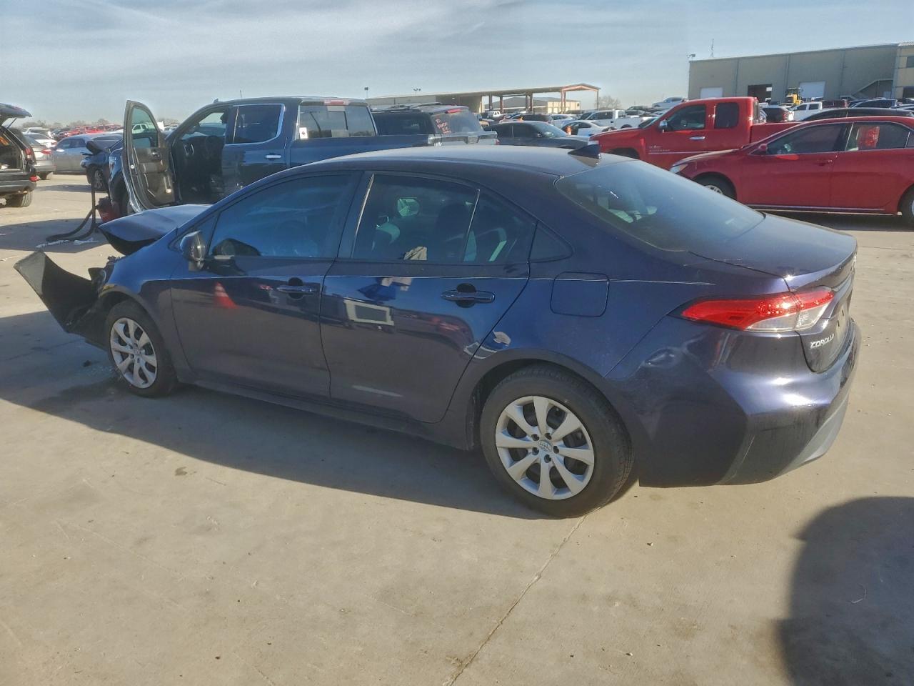 2021 TOYOTA COROLLA LE photo 5