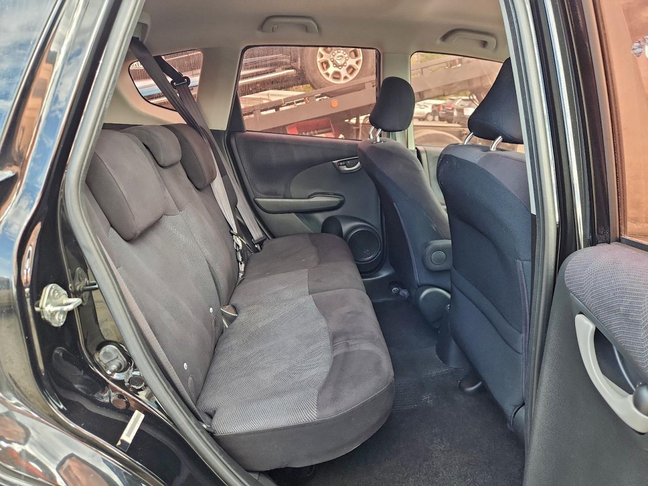 2011 HONDA FIT SPORT photo 10