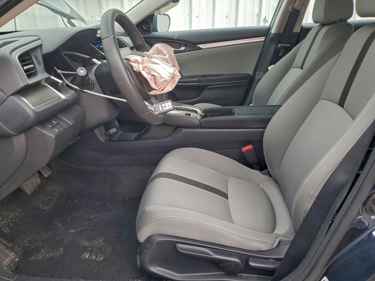 2017 HONDA CIVIC EX photo 7