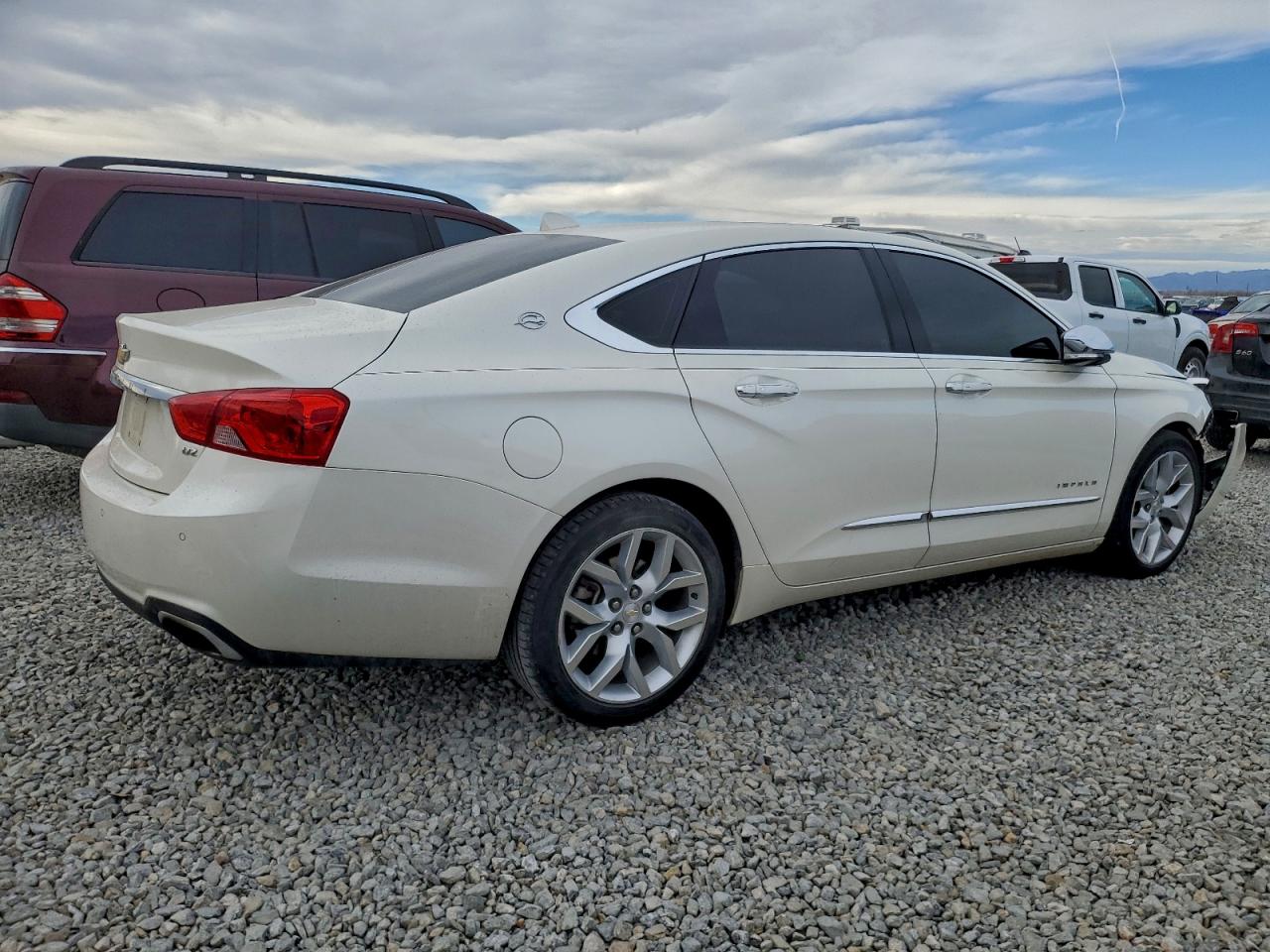 2014 CHEVROLET IMPALA LTZ photo 3