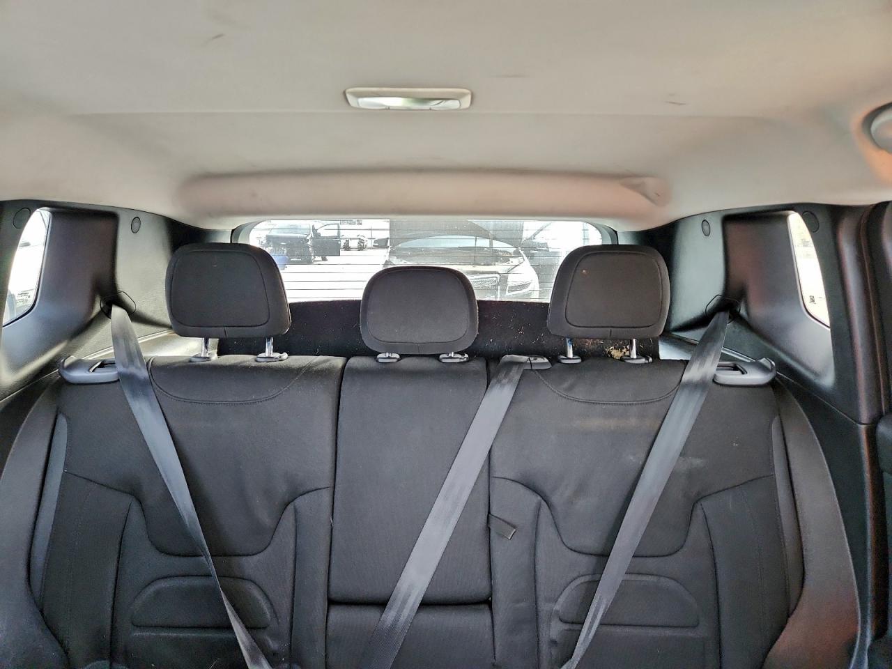 2017 JEEP RENEGADE LATITUDE photo 10