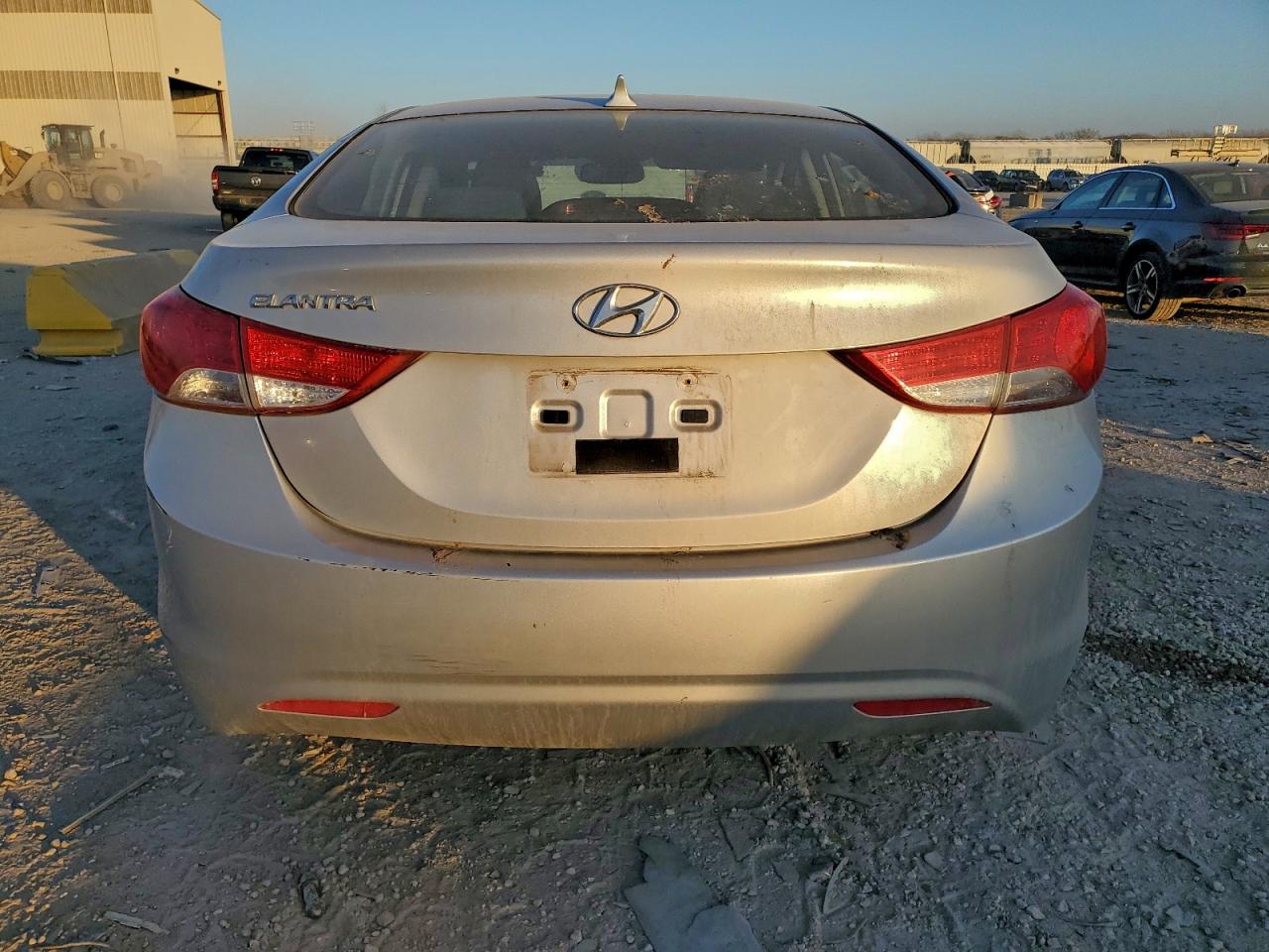2013 HYUNDAI ELANTRA GLS photo 6