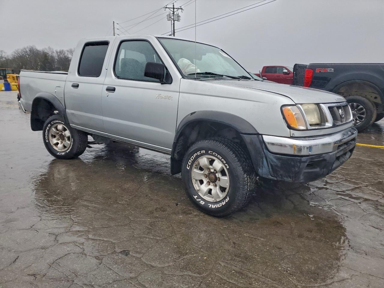 2000 NISSAN FRONTIER CREW CAB XE photo 4