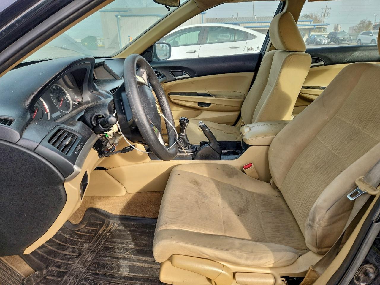 2012 HONDA ACCORD LX photo 7