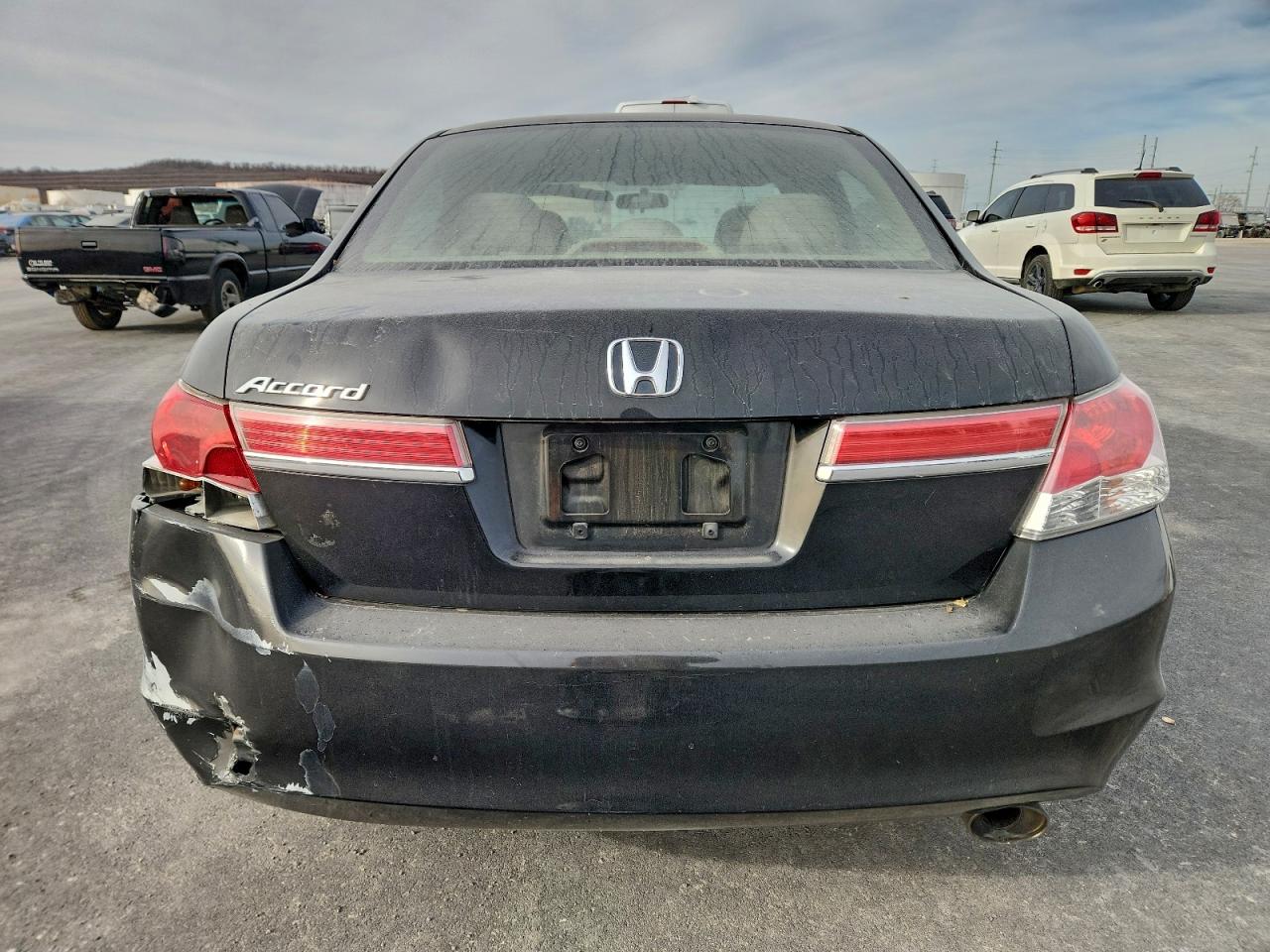 2012 HONDA ACCORD LX photo 6
