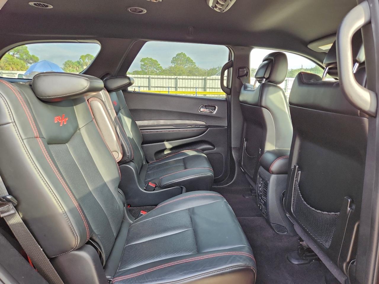 2015 DODGE DURANGO R/T photo 11