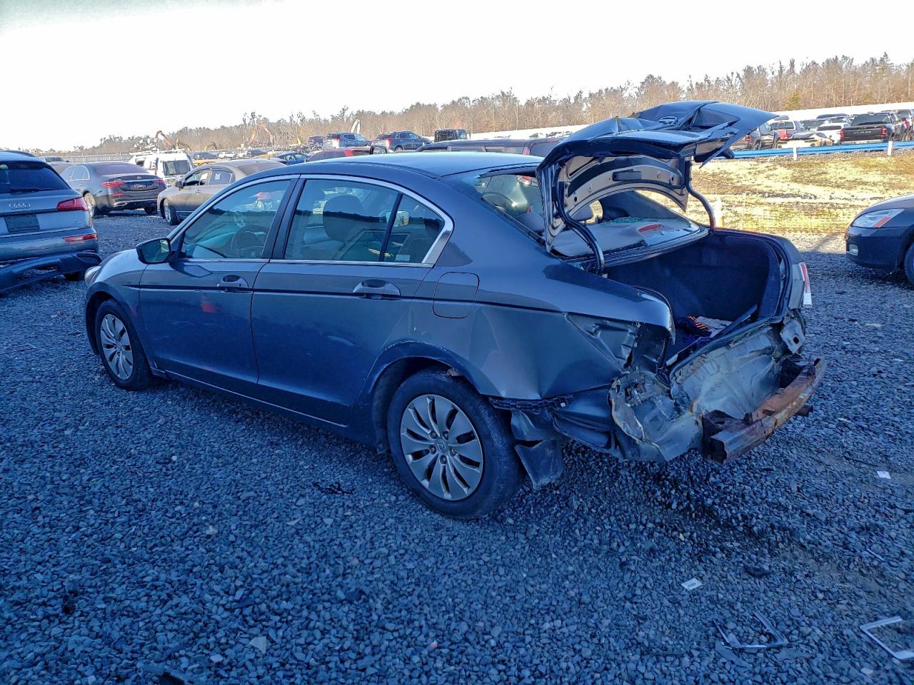 2009 HONDA ACCORD LX photo 2
