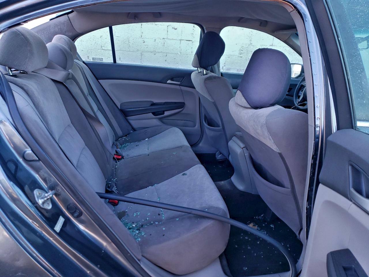2009 HONDA ACCORD LX photo 10