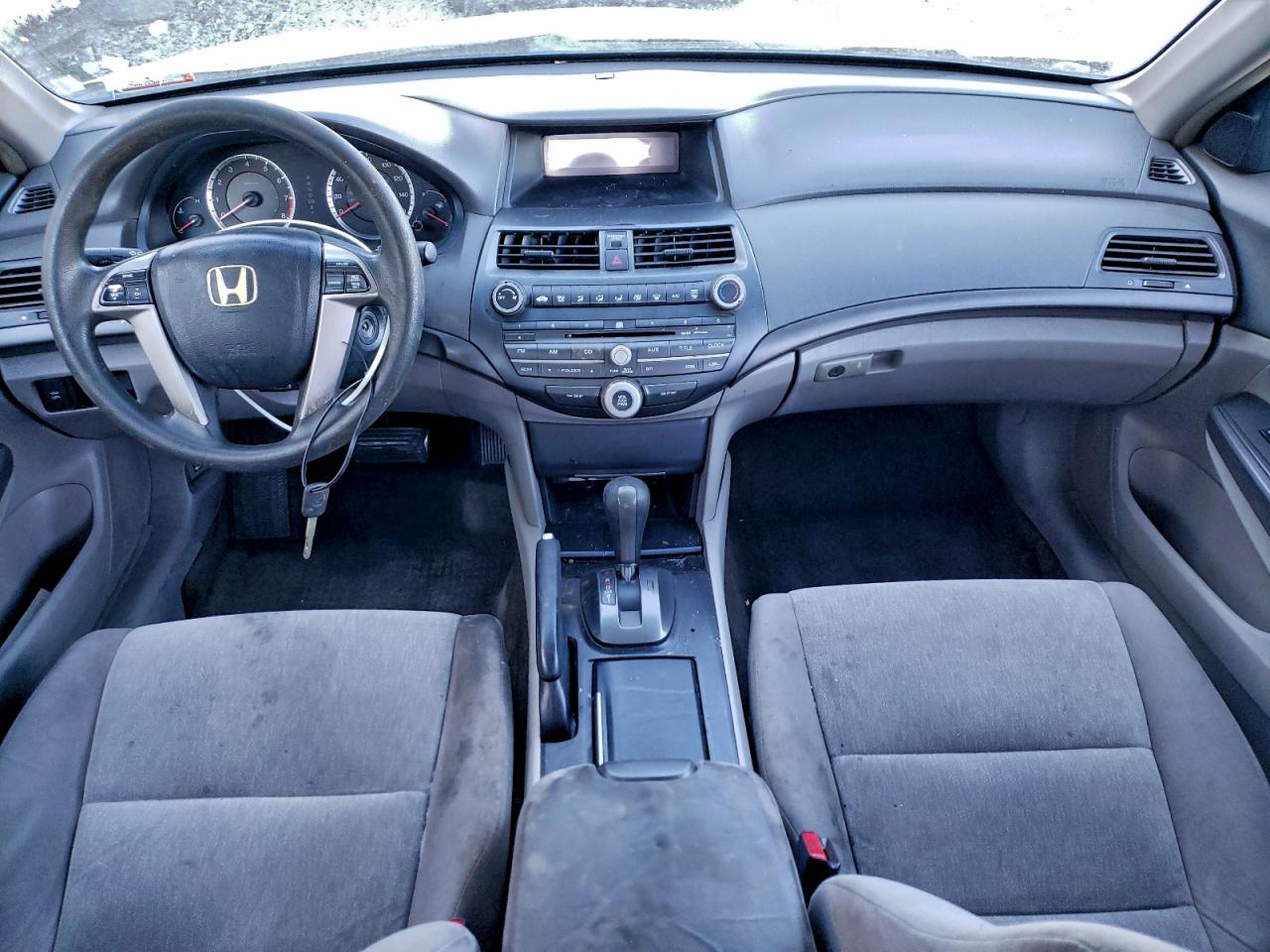 2009 HONDA ACCORD LX photo 8