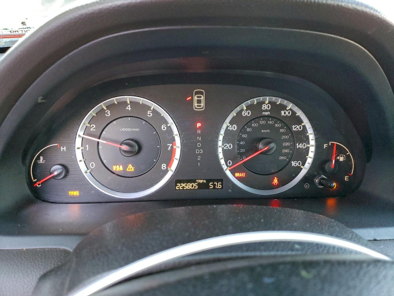 2009 HONDA ACCORD LX photo 9
