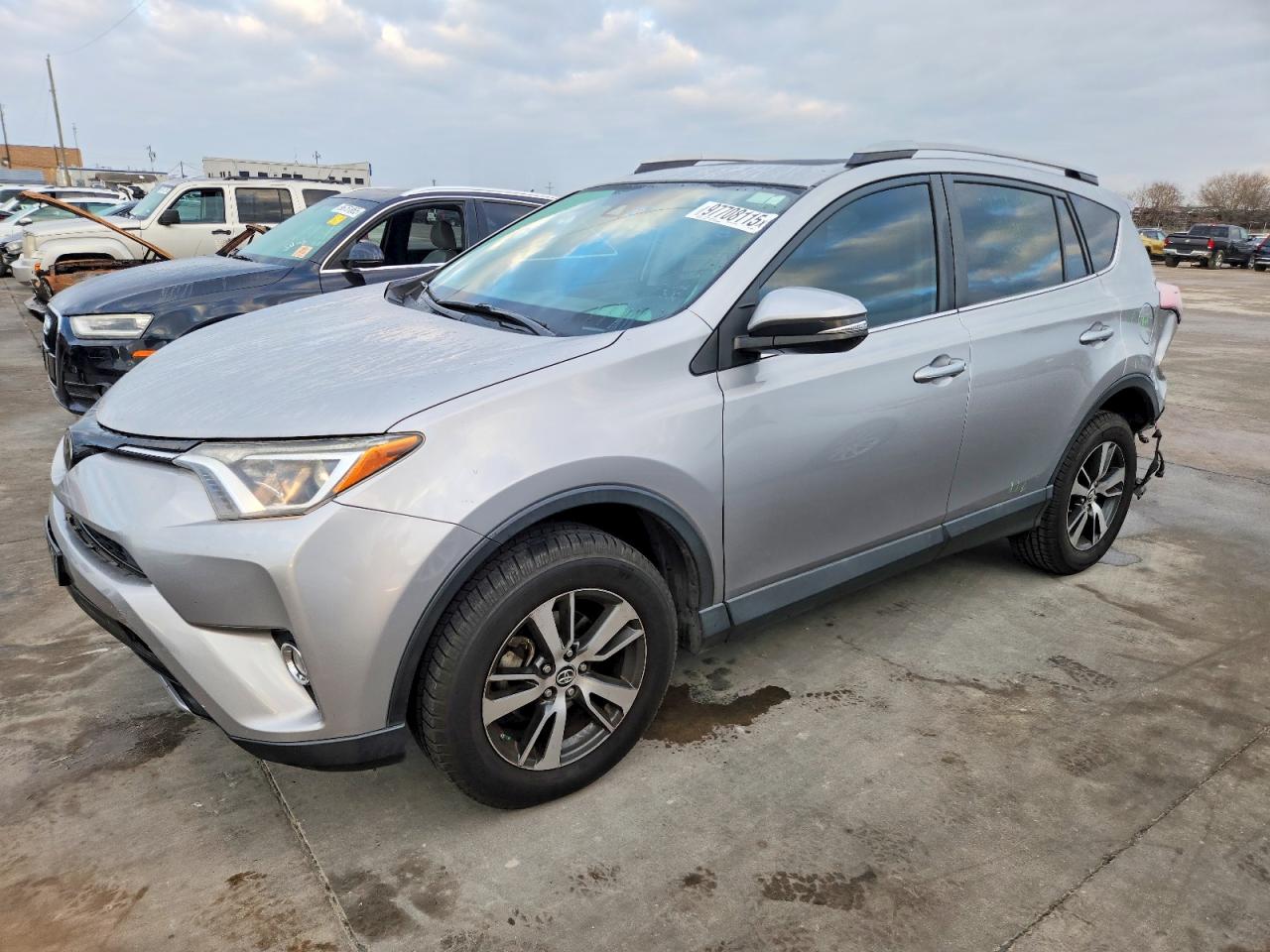 2017 TOYOTA RAV4