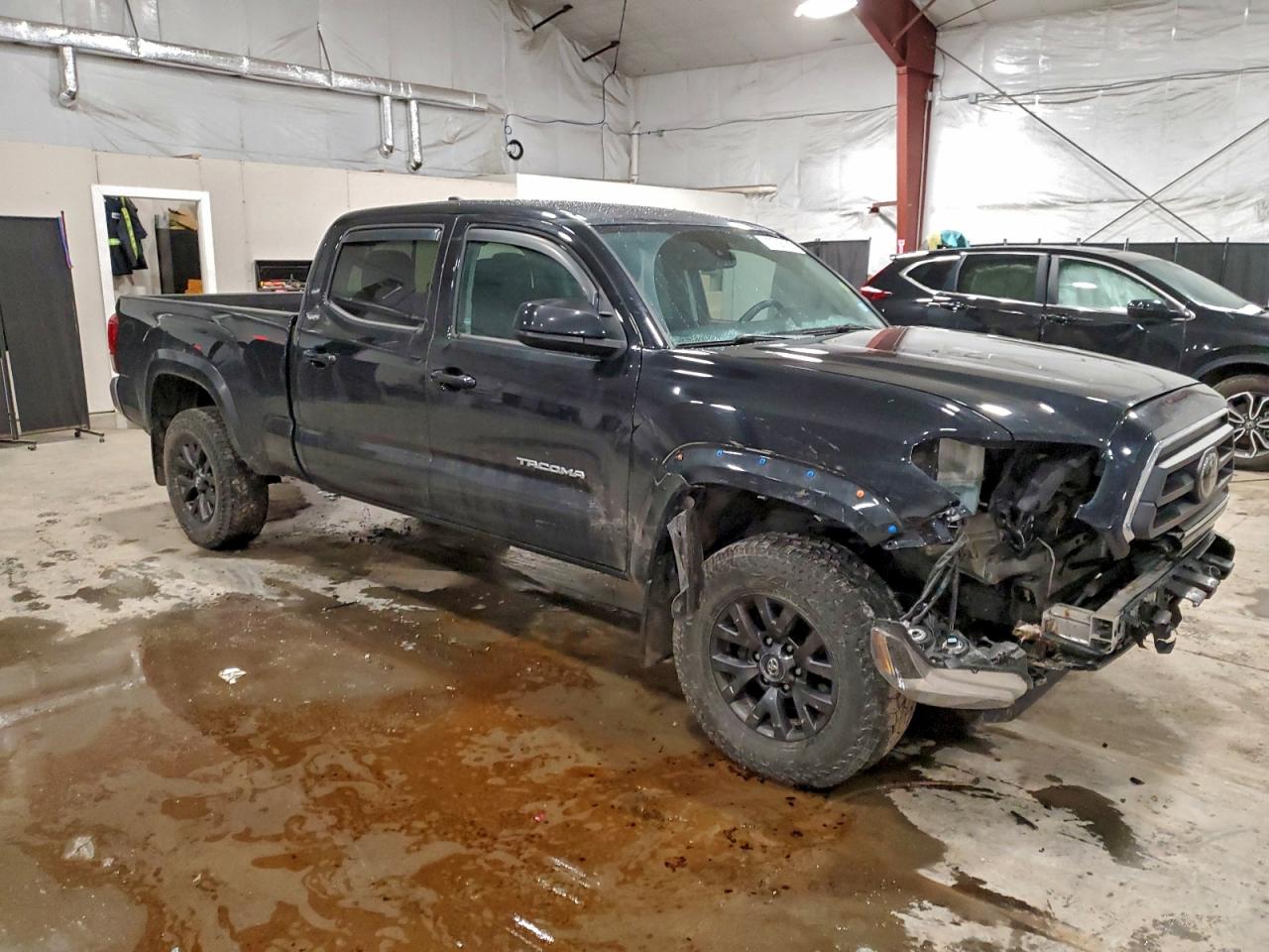 2022 TOYOTA TACOMA DOUBLE CAB photo 4