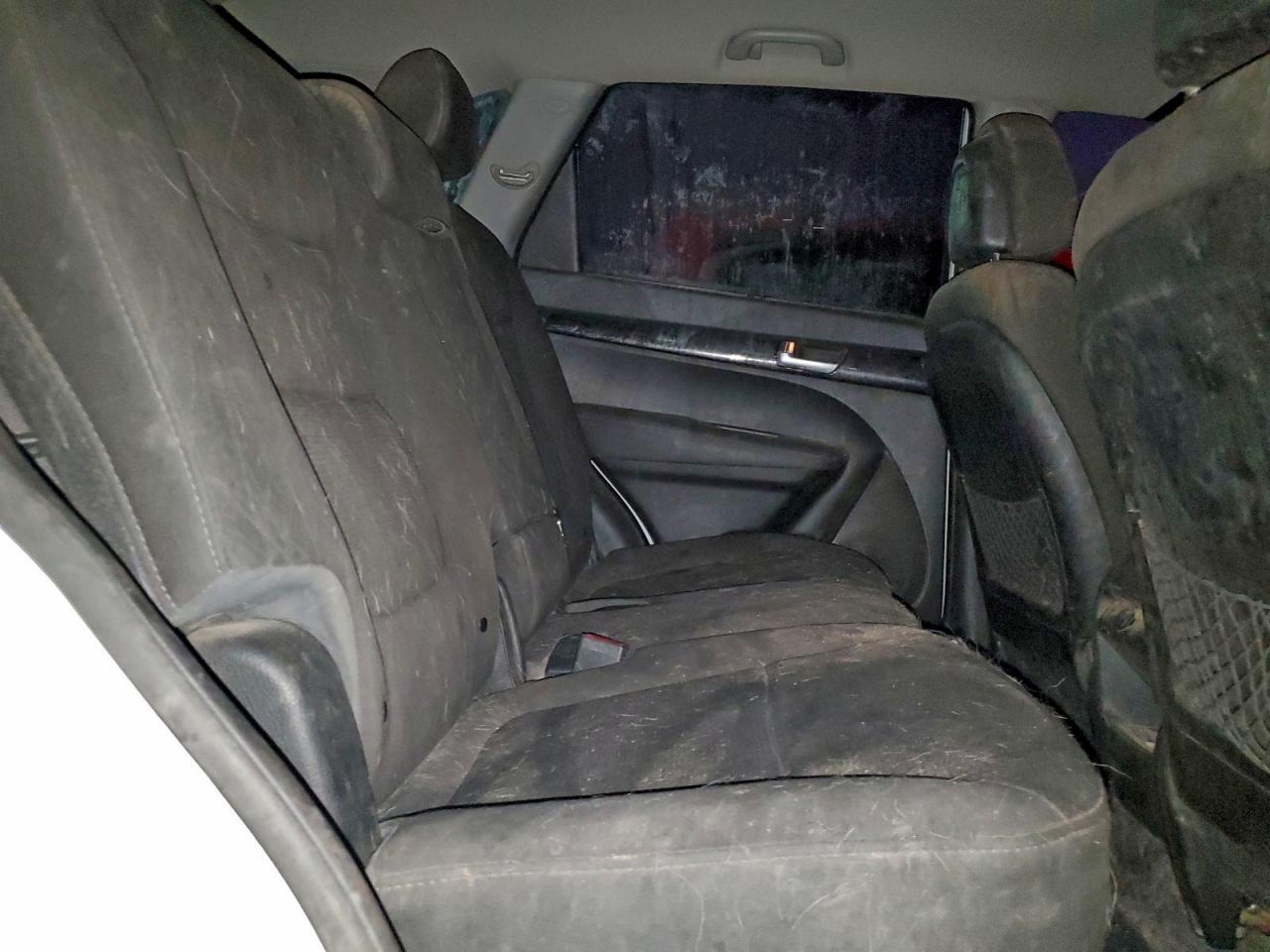 2014 KIA SORENTO LX photo 10