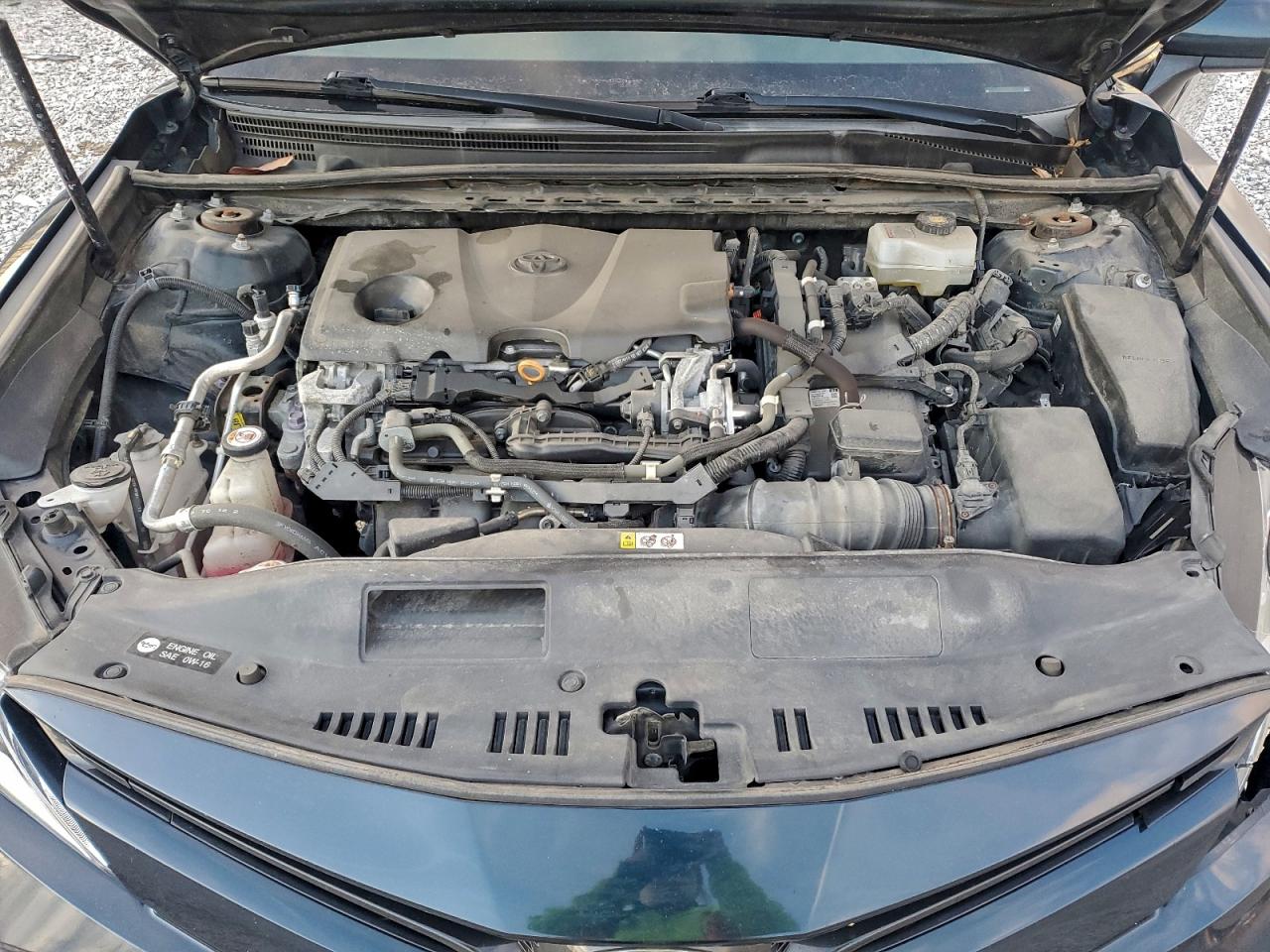 2020 TOYOTA CAMRY LE photo 11