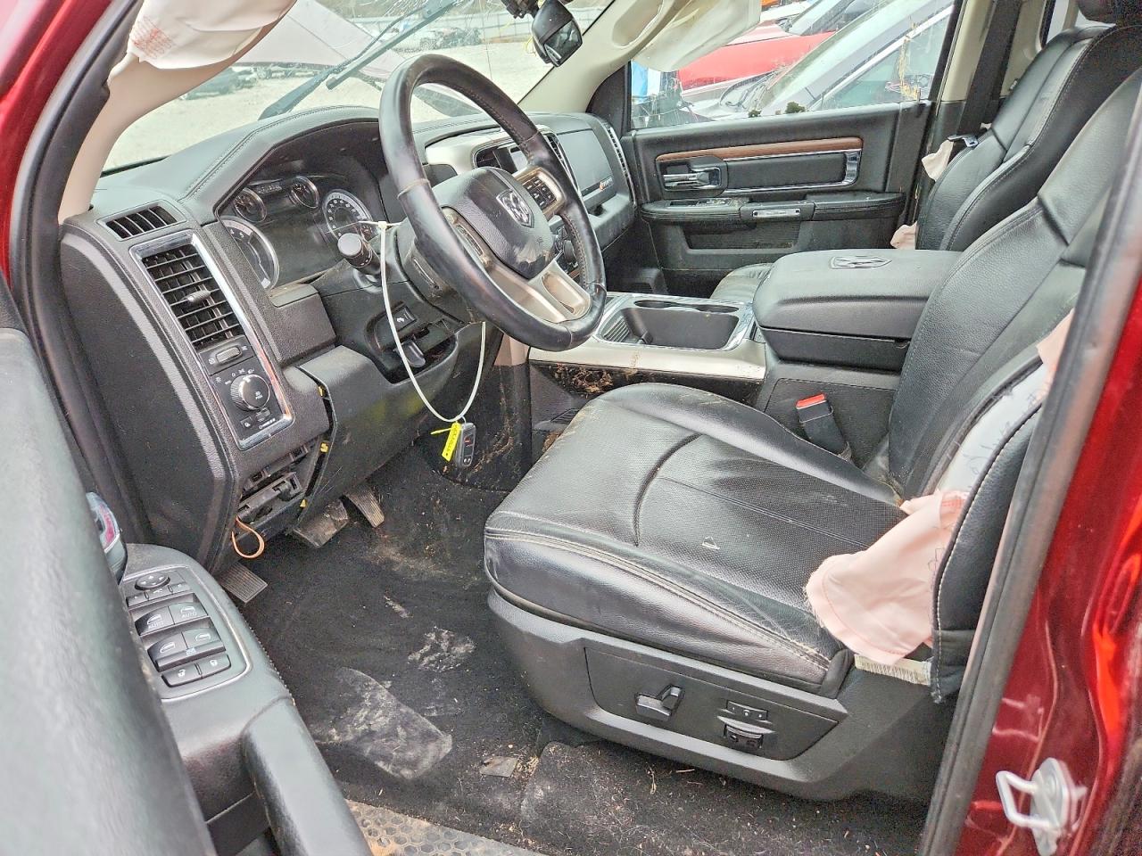 2018 RAM 1500 LARAMIE photo 7
