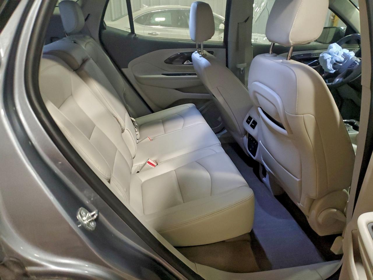 2020 GMC TERRAIN DENALI photo 11