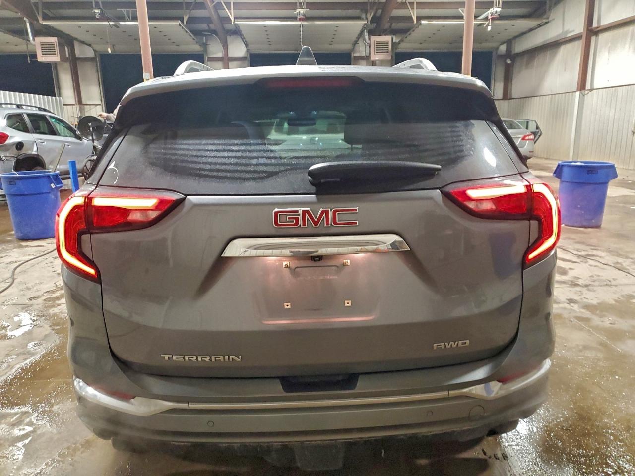 2020 GMC TERRAIN DENALI photo 6