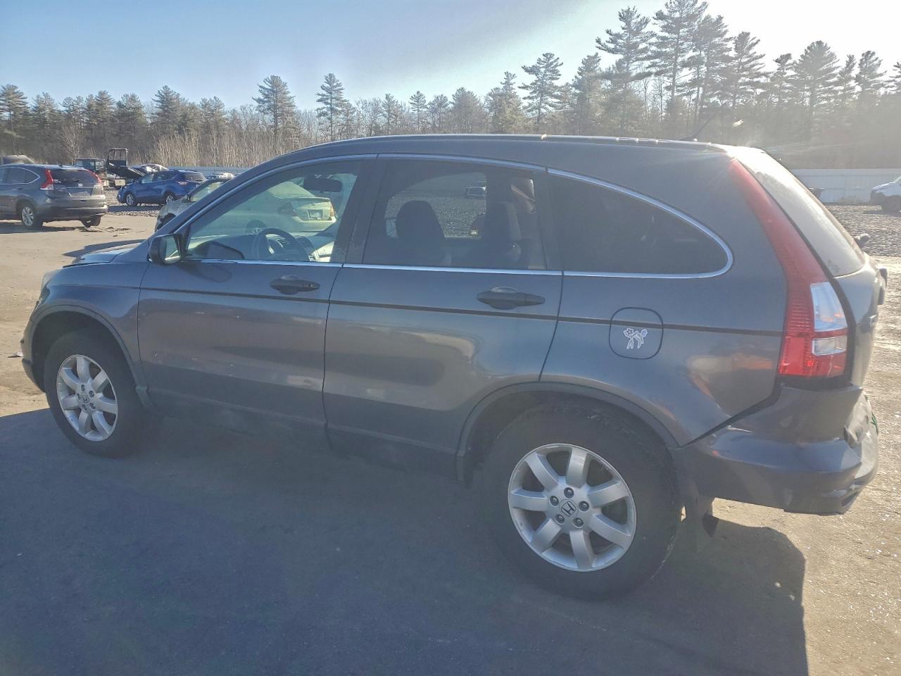 2011 HONDA CR-V SE photo 4