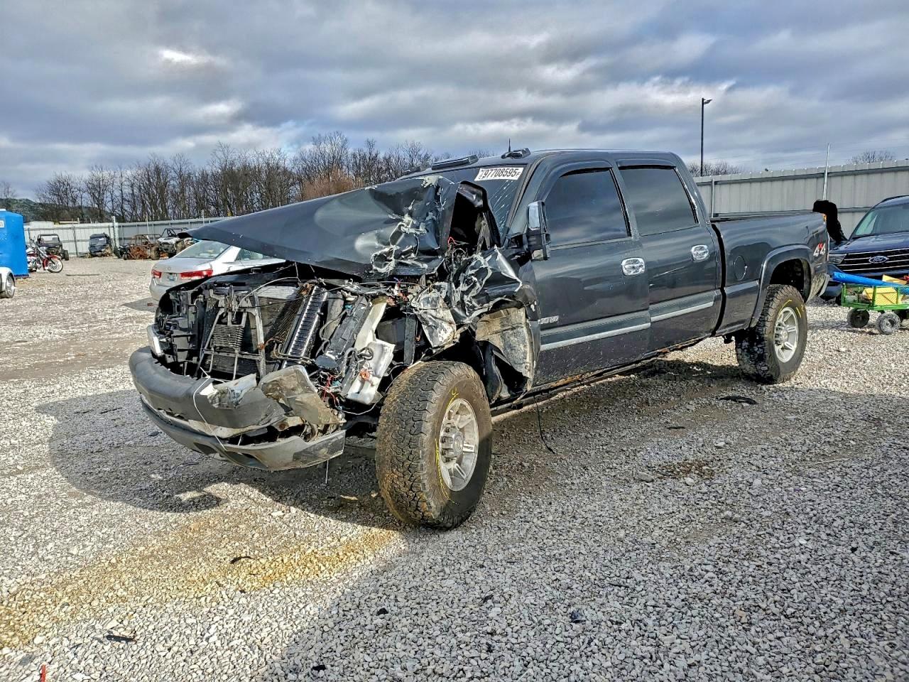 2004 CHEVROLET SILVERADO
