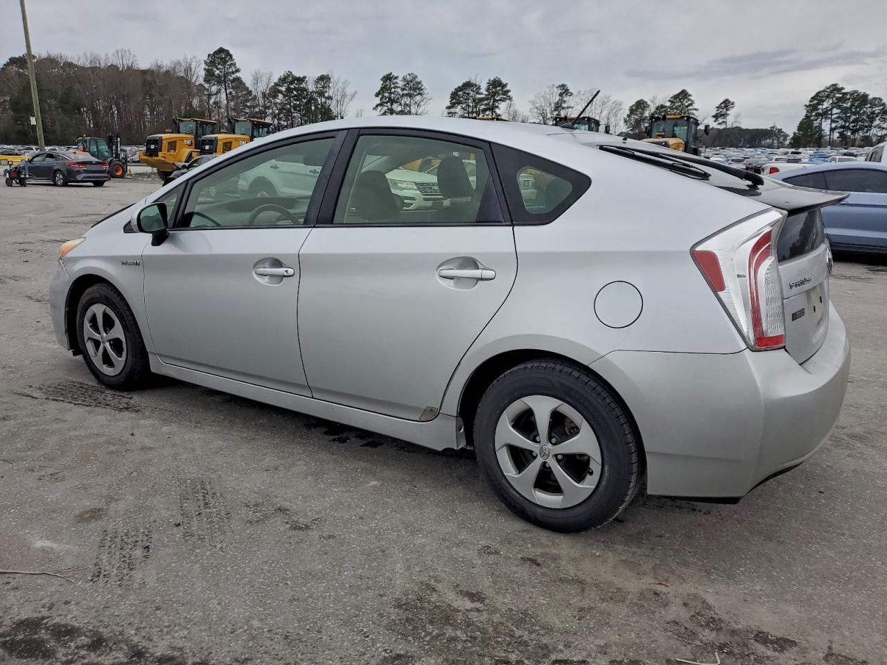 2012 TOYOTA PRIUS photo 2