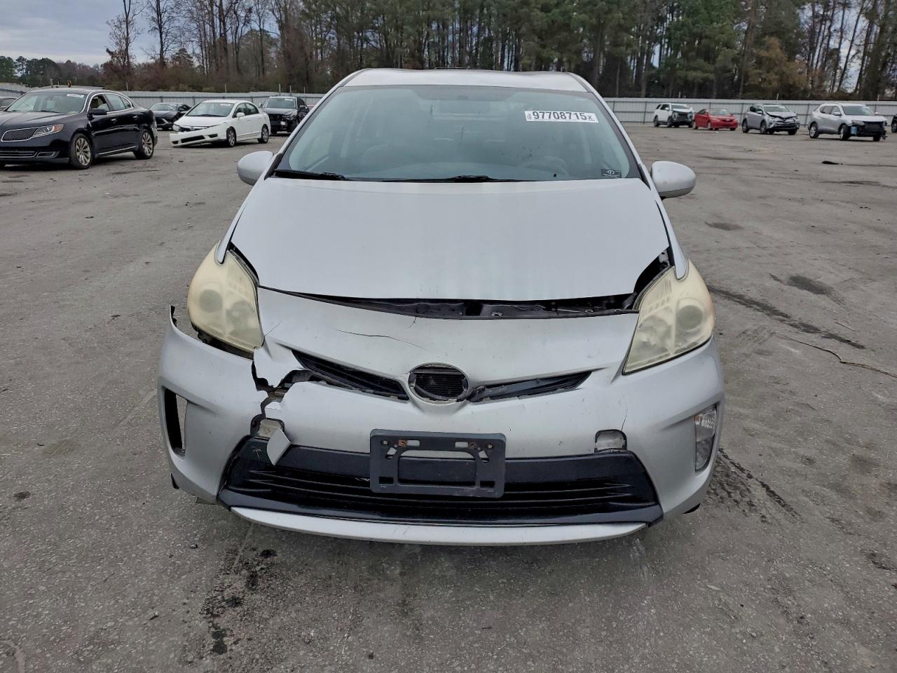 2012 TOYOTA PRIUS photo 5