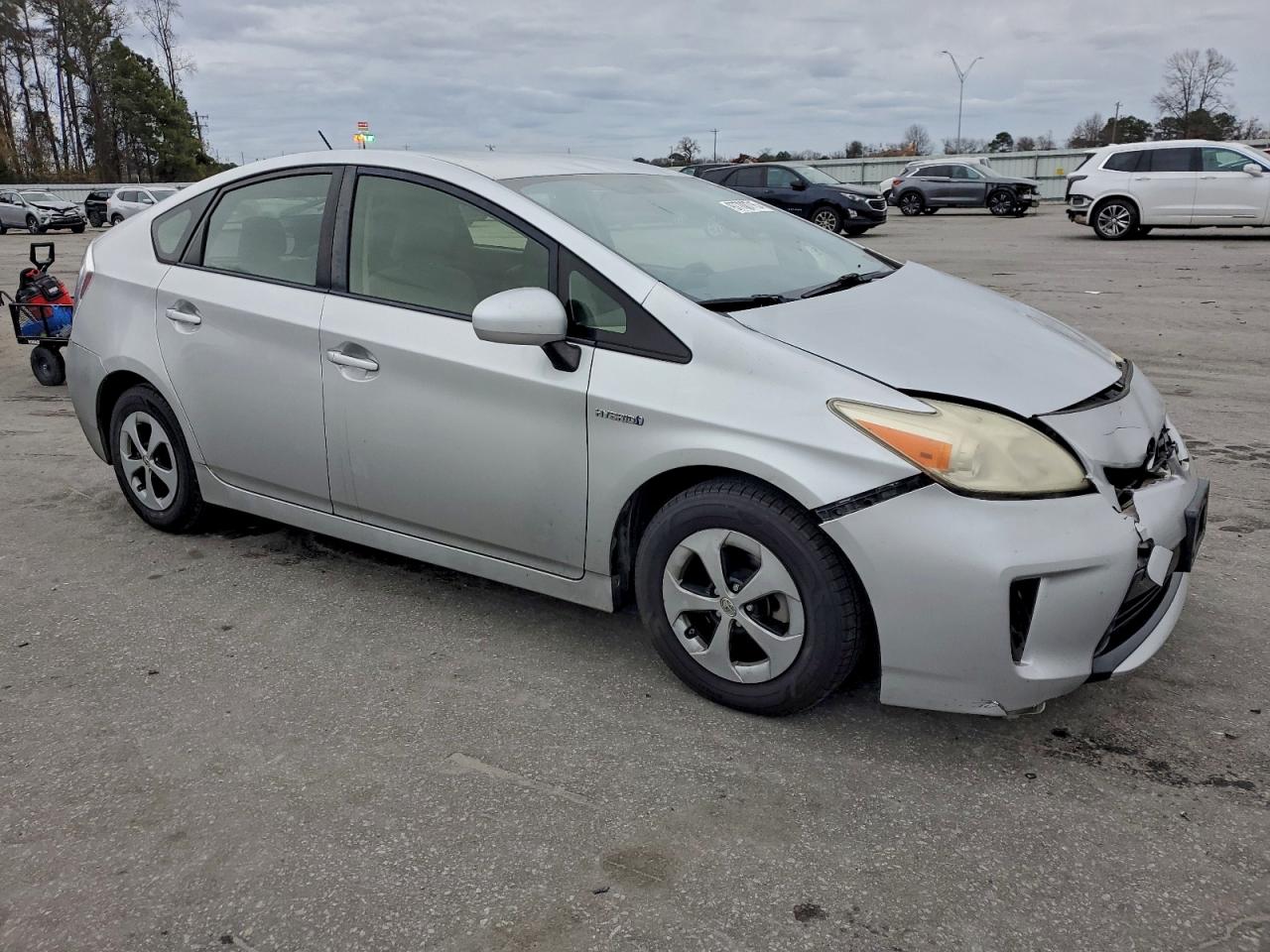 2012 TOYOTA PRIUS photo 4