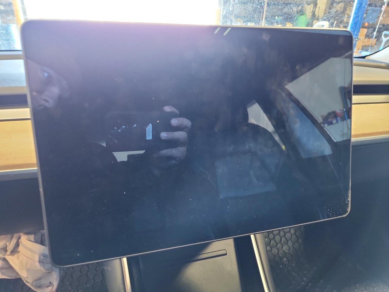2018 TESLA MODEL 3 photo 9