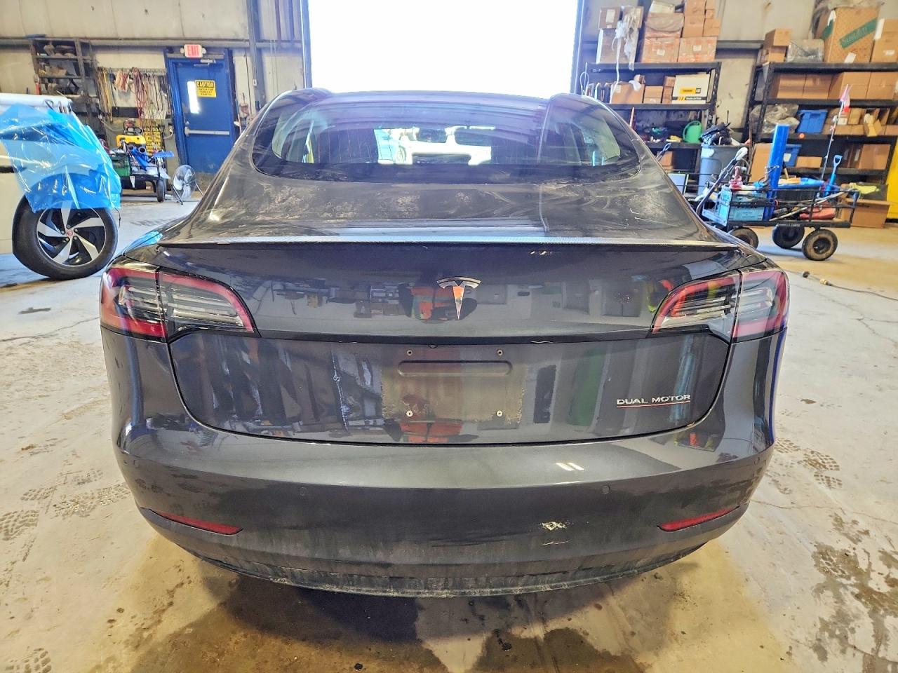 2018 TESLA MODEL 3 photo 6