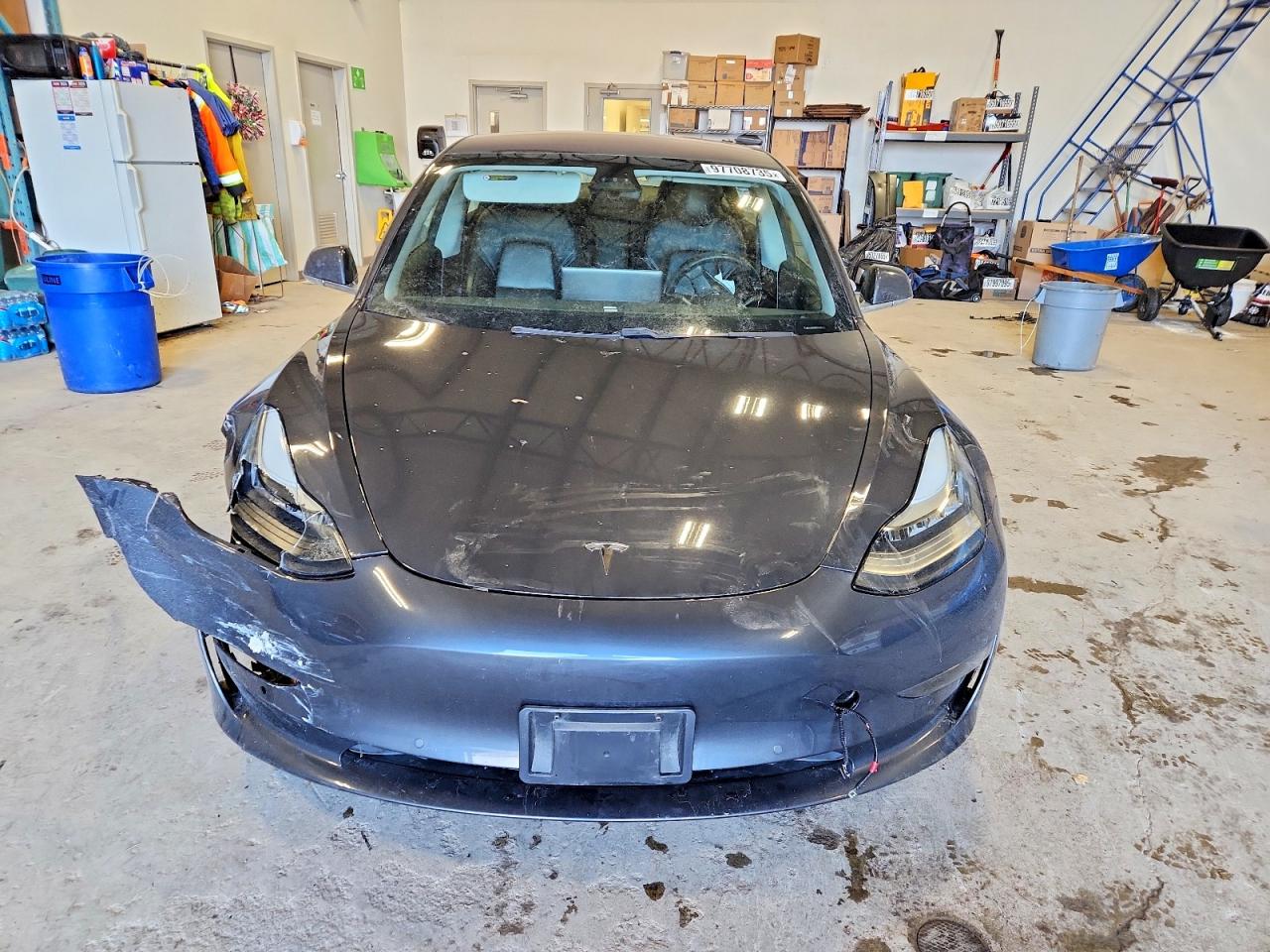 2018 TESLA MODEL 3 photo 5