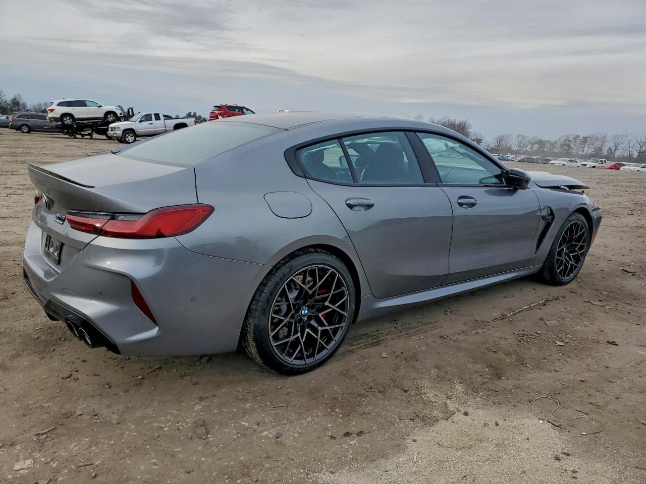 2024 BMW M8 photo 3