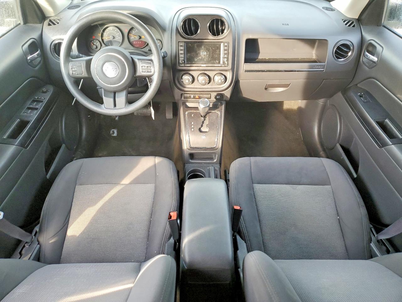 2017 JEEP PATRIOT SPORT photo 8