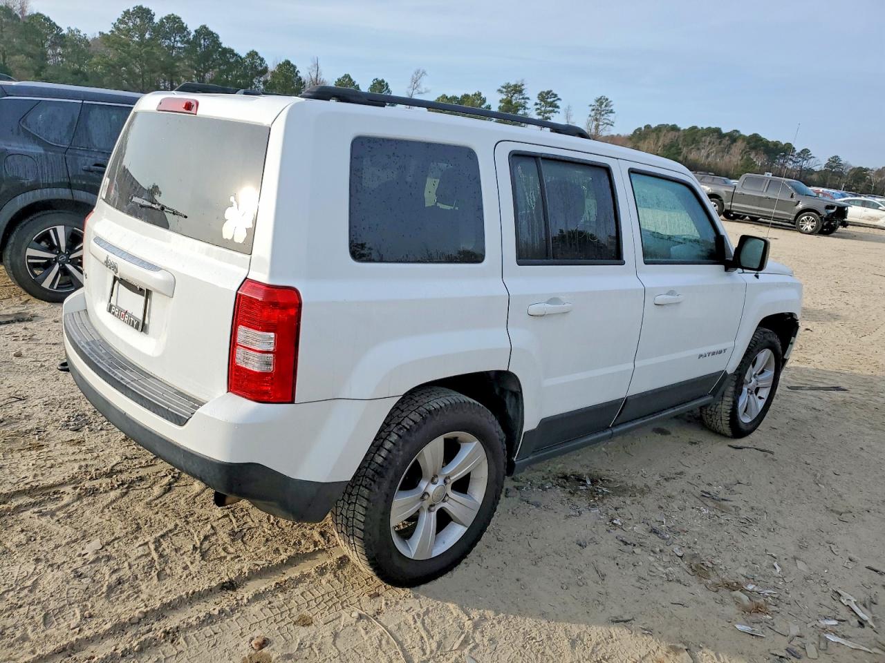 2017 JEEP PATRIOT SPORT photo 3