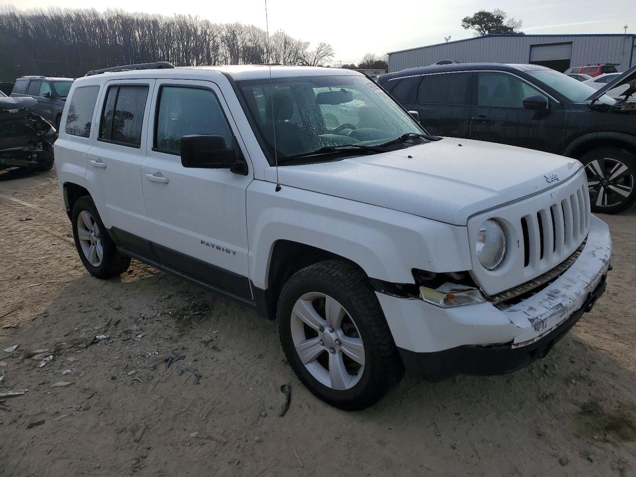 2017 JEEP PATRIOT SPORT photo 4
