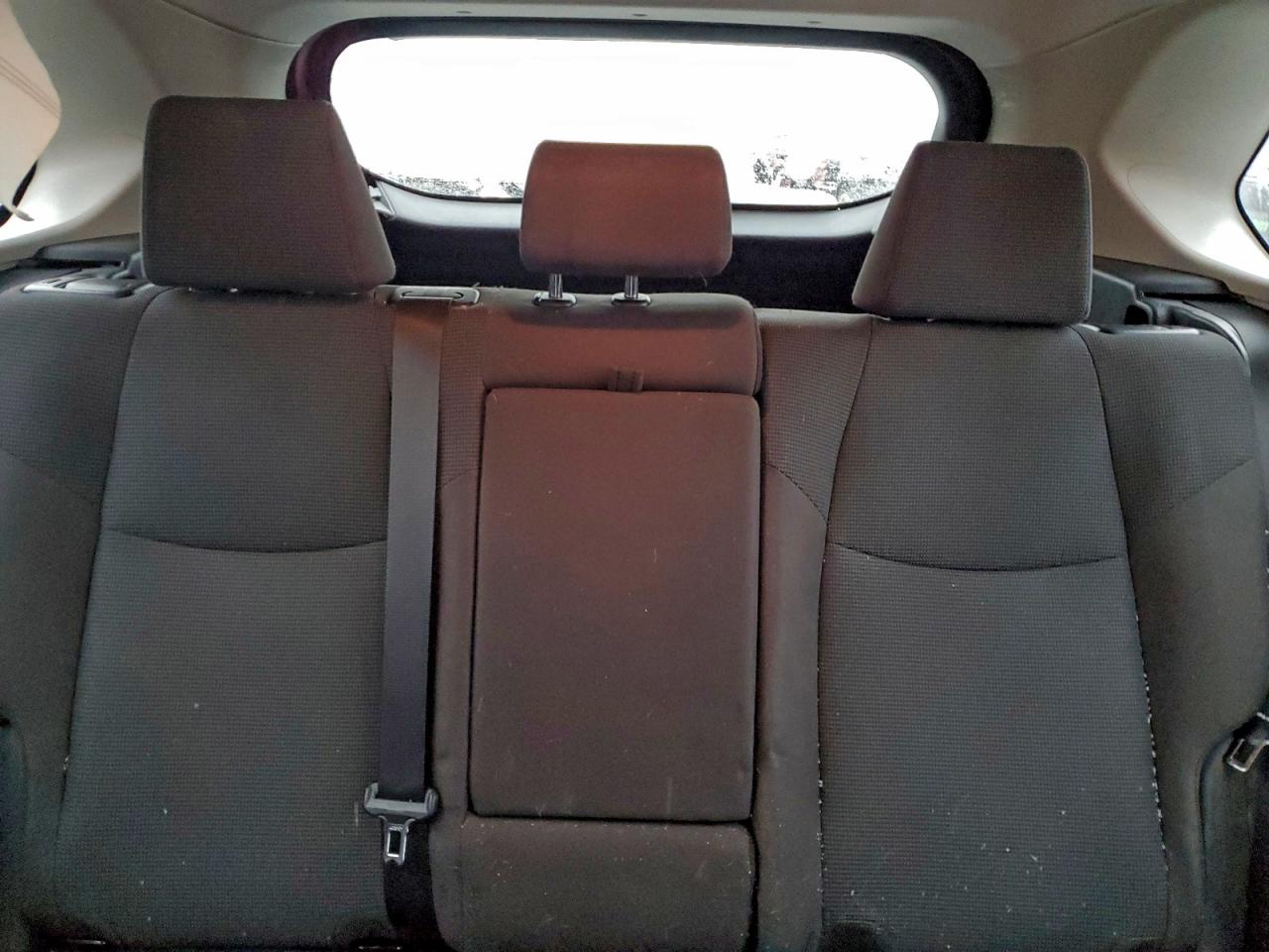 2021 TOYOTA RAV4 LE photo 28