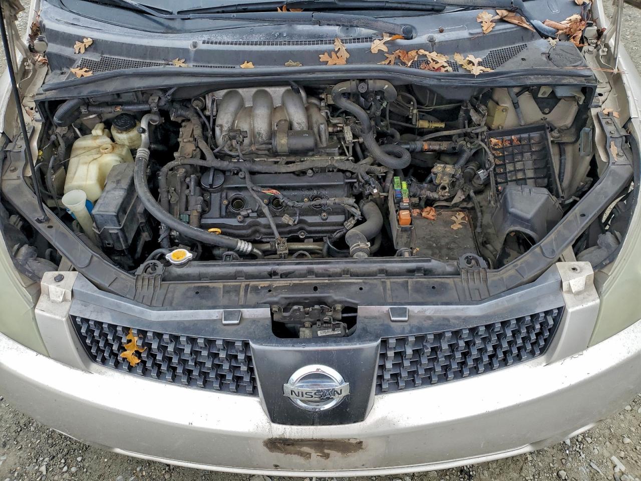 2004 NISSAN QUEST S photo 23