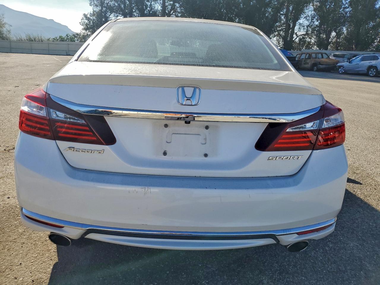 2016 HONDA ACCORD SPORT photo 6