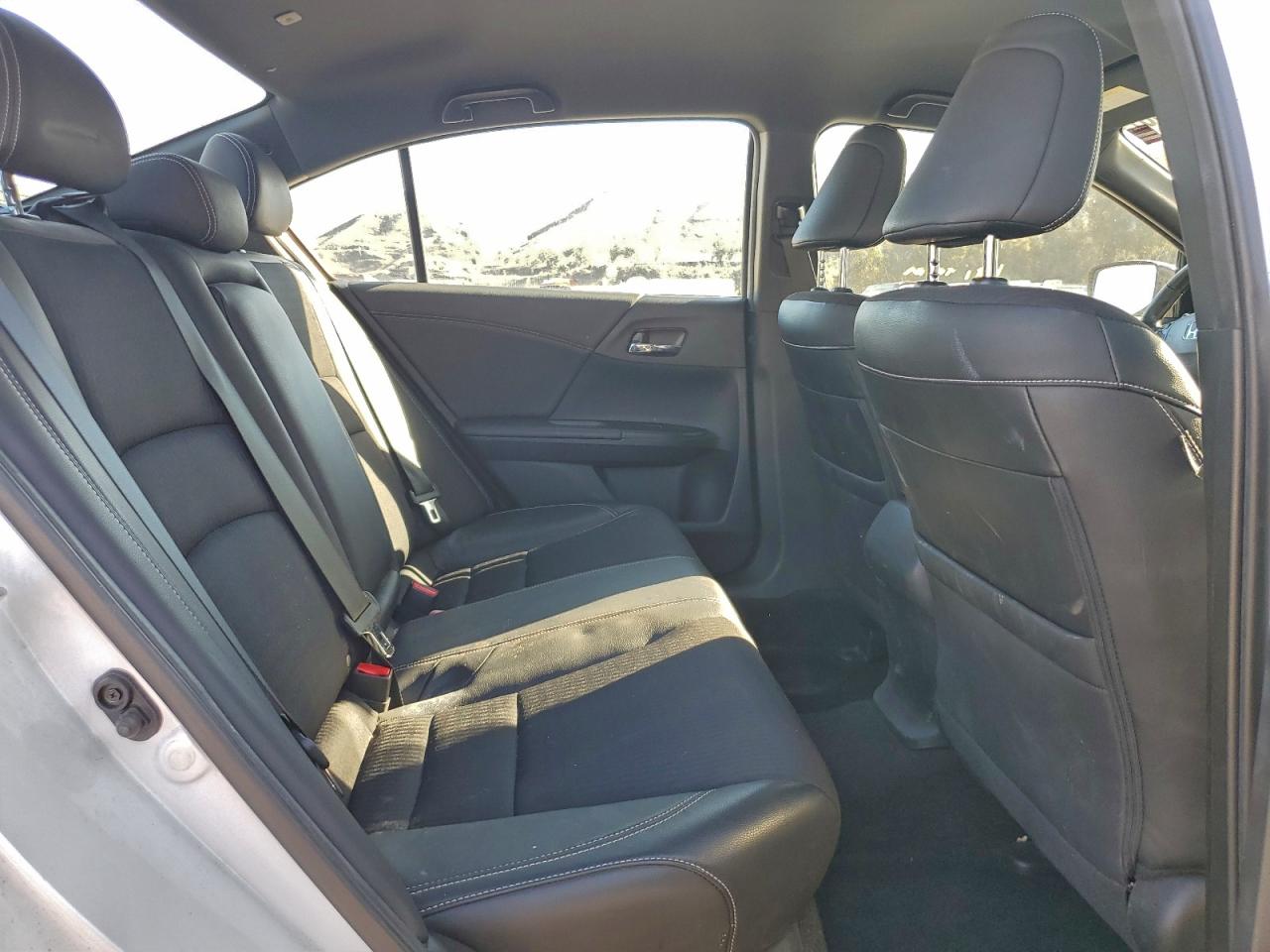 2016 HONDA ACCORD SPORT photo 10