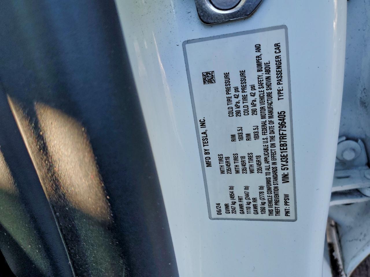 2024 TESLA MODEL 3 photo 12