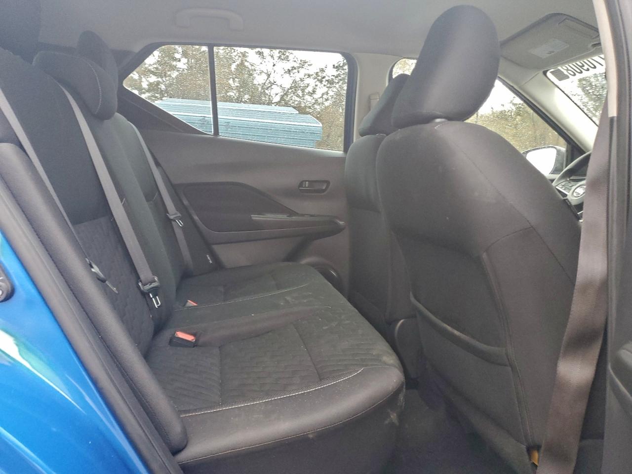 2021 NISSAN KICKS S photo 11