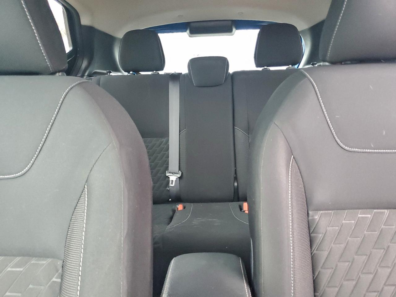 2021 NISSAN KICKS S photo 10
