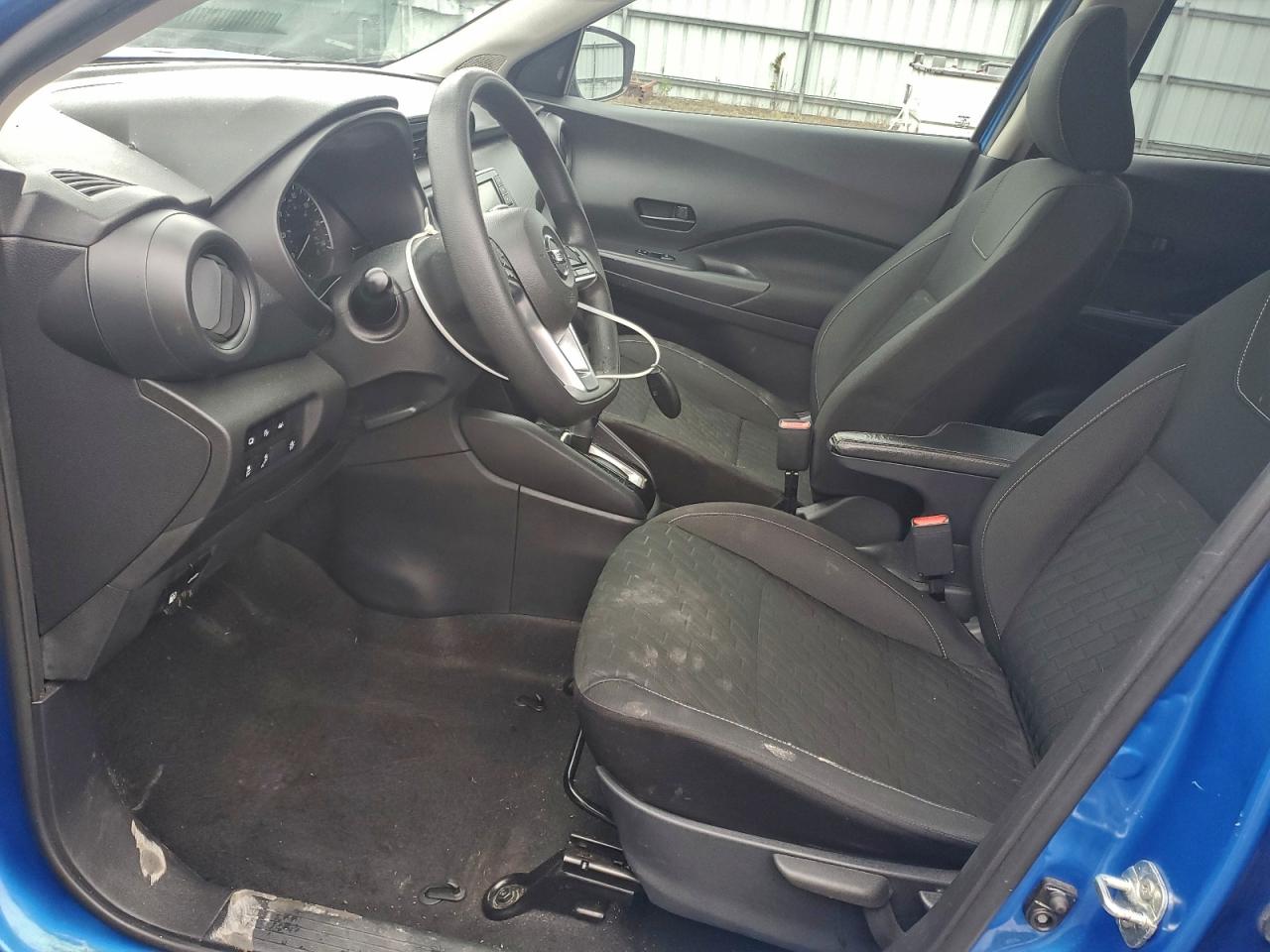 2021 NISSAN KICKS S photo 7