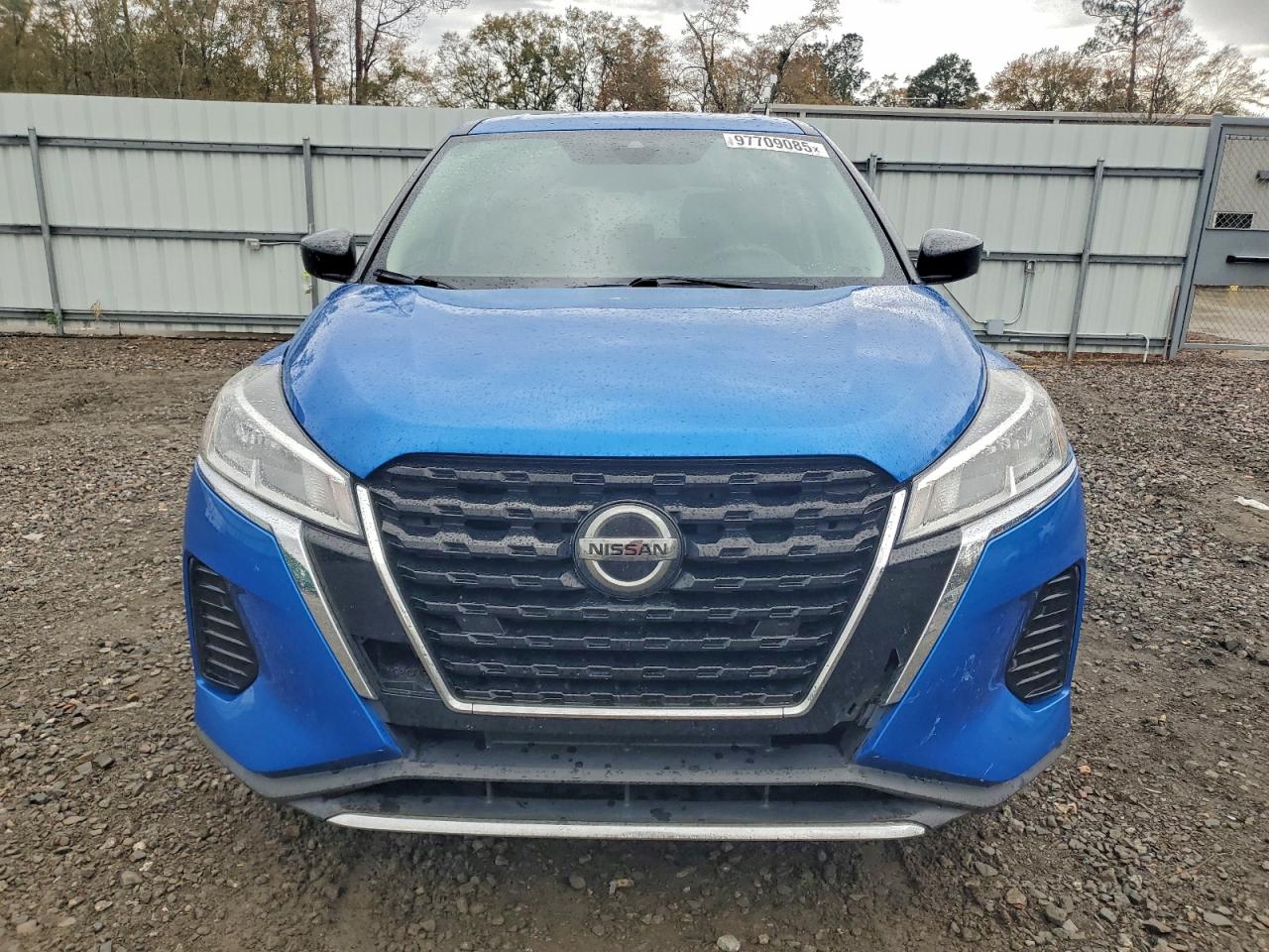 2021 NISSAN KICKS S photo 5