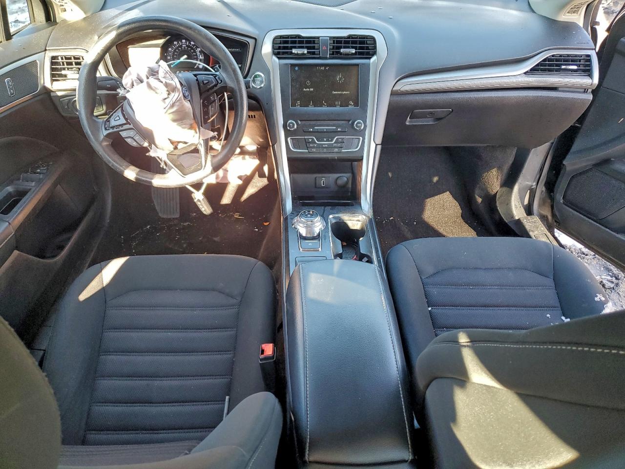 2018 FORD FUSION SE photo 8