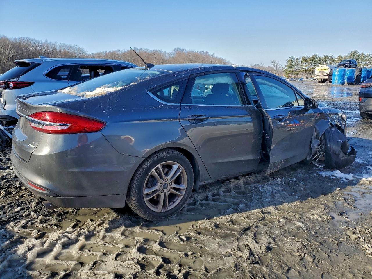 2018 FORD FUSION SE photo 3