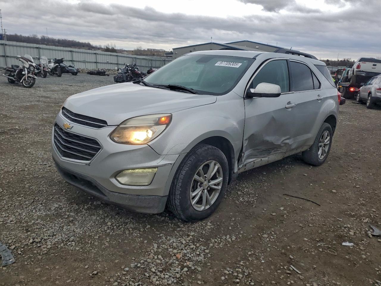 2017 CHEVROLET EQUINOX