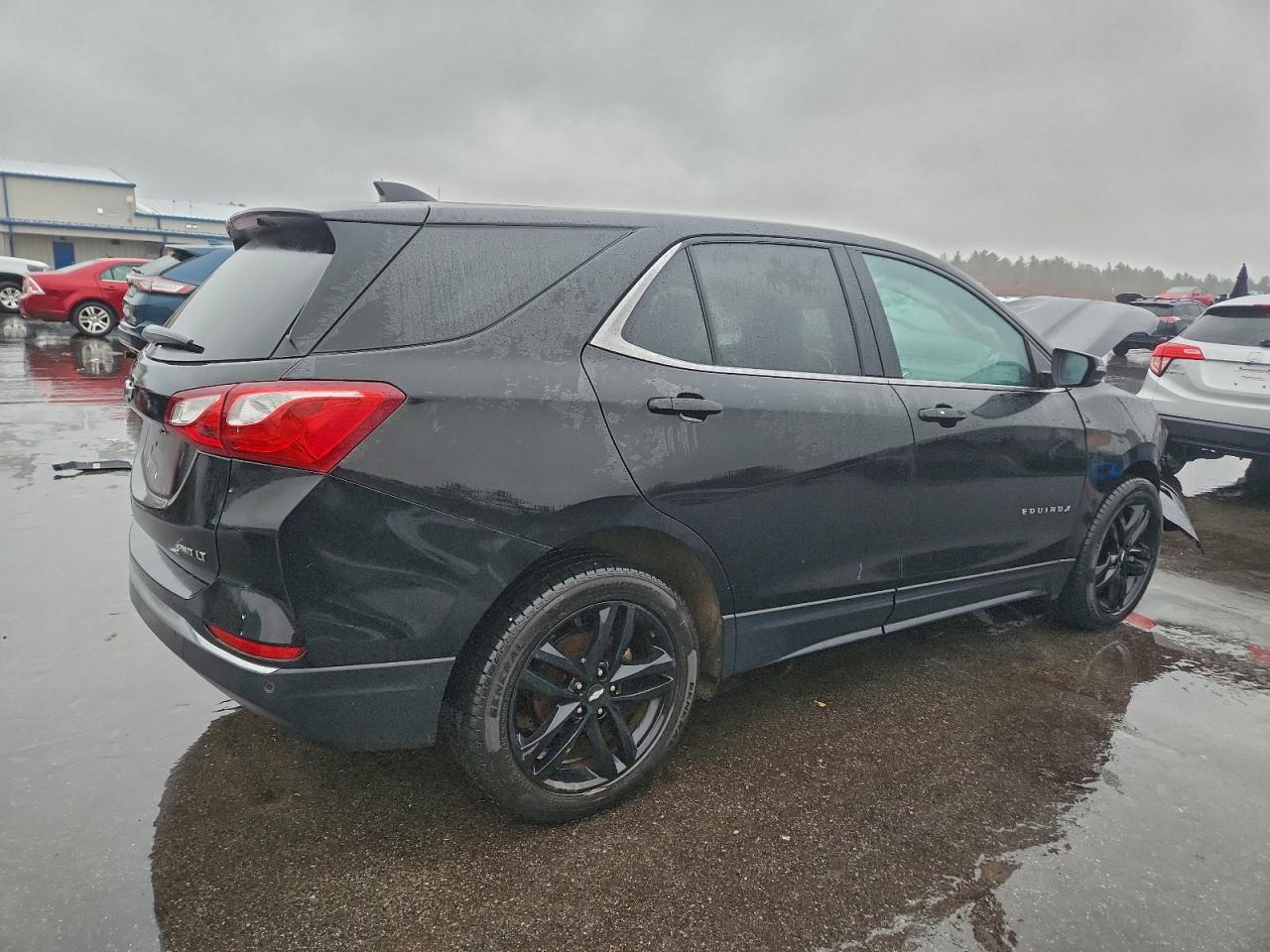2020 CHEVROLET EQUINOX LT photo 3