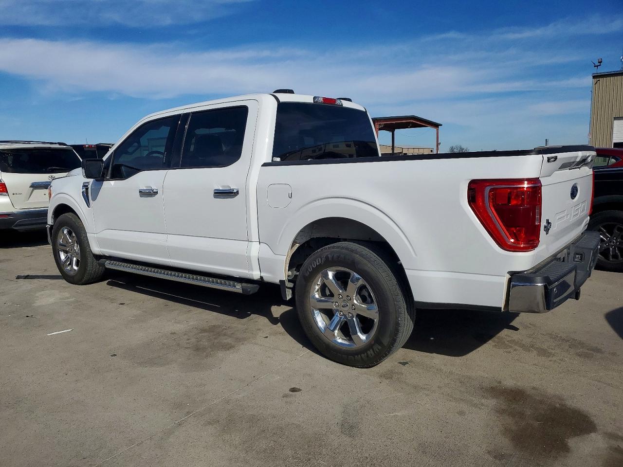 2023 FORD F150 SUPERCREW photo 2