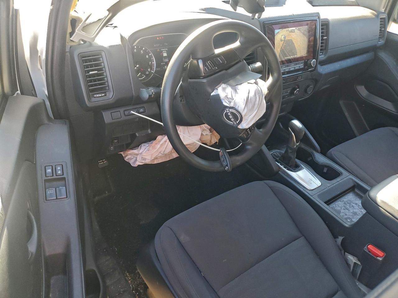 2024 NISSAN FRONTIER S photo 8